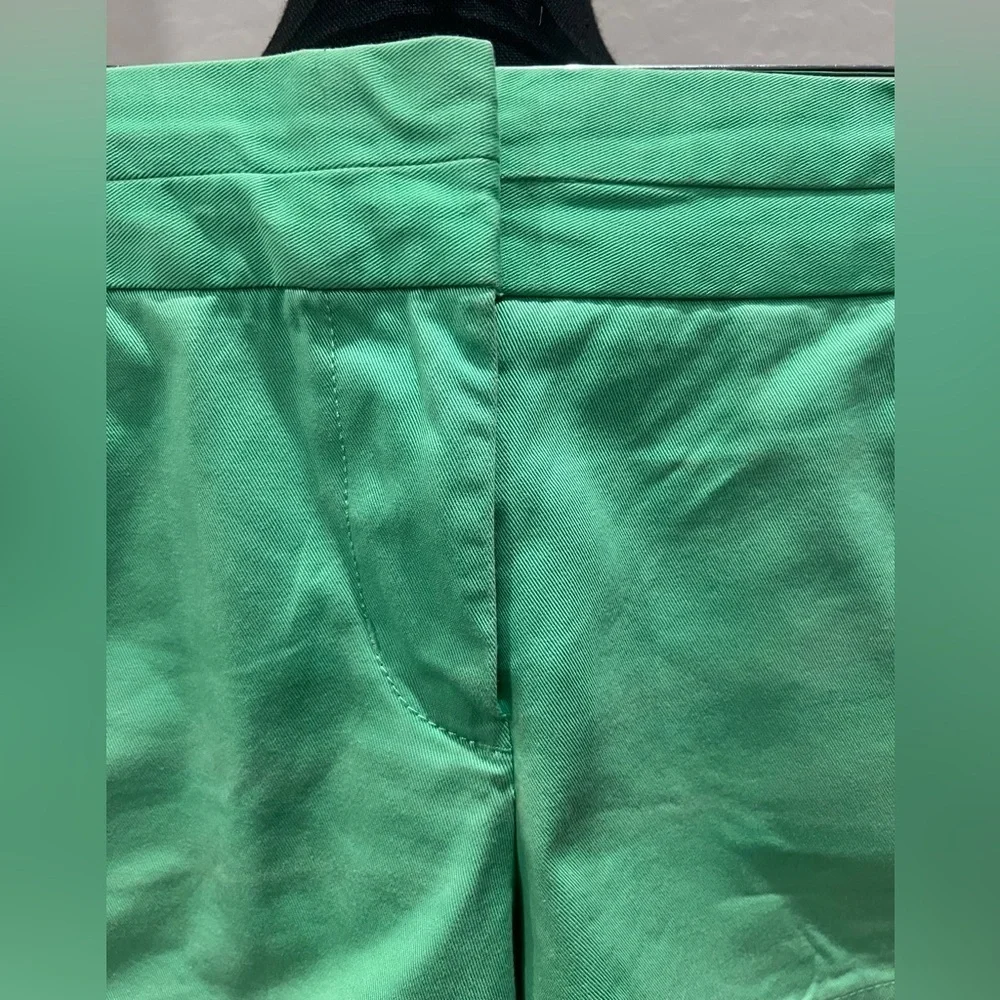 J Crew Size 8 Chino green cotton shorts